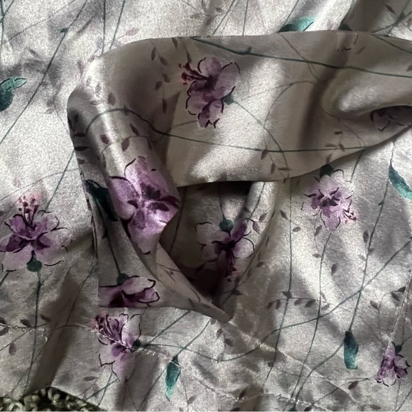 Victoria Secret Robe - Picture 2 of 7